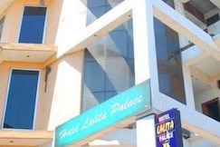 HOTEL LALITA PALACE, Chintpurni