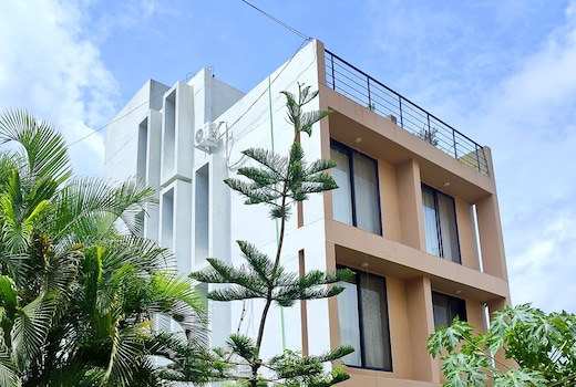 Liferoots Villa