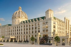 Seven Eleven Hotels & Club, Mumbai