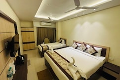 Hotel Pragati Palace, Roing