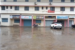 Hotel Shreejay, Sasvad