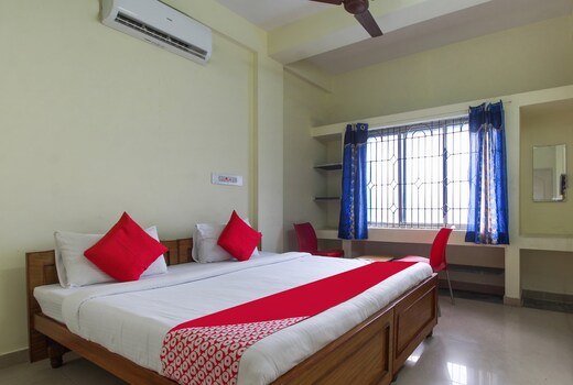 Hotel O Royal Residency