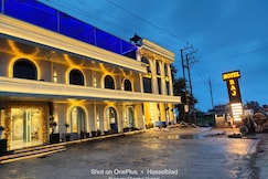 Hotel Raj Palace, Morena, Morena