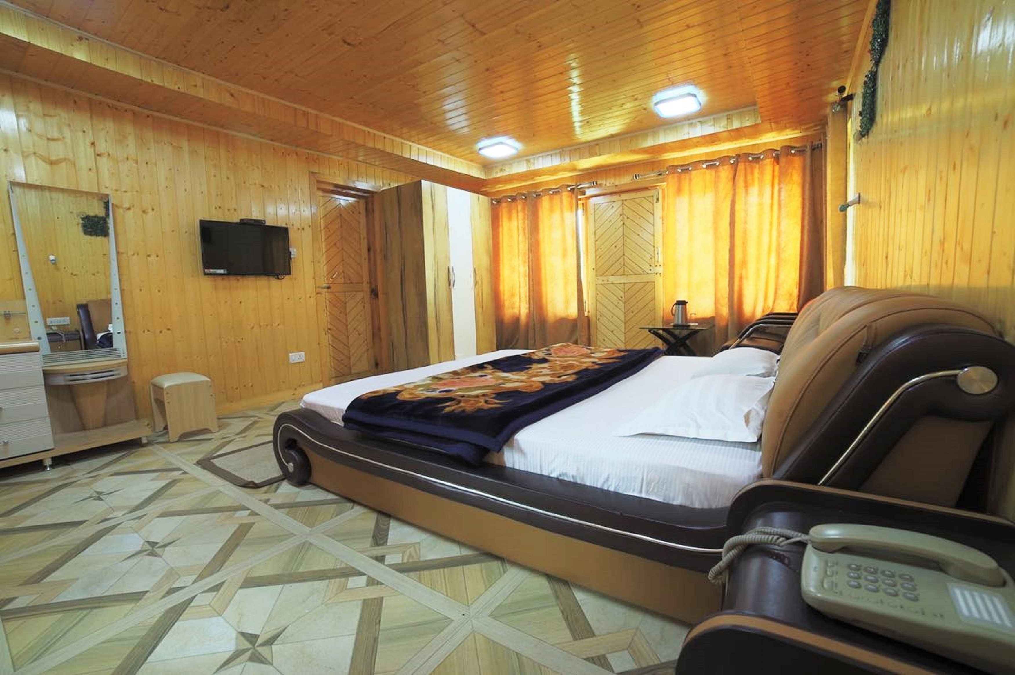 Pahalgam Resort and Cottages - Tap to explore photos