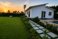 Vijay Laxmi Farm House, Noida