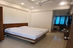 FabHotel Purple Grand, Bangalore