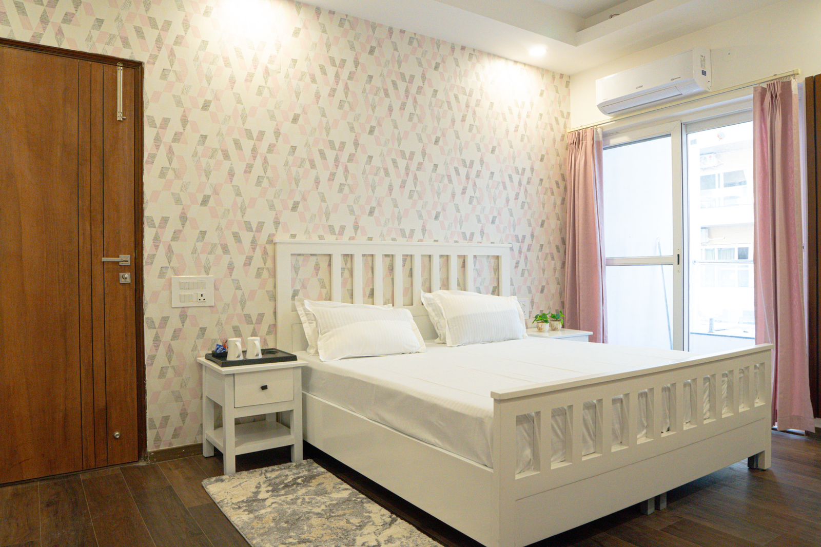Yuna by The BigBear | 3BHK Luxe White Themed Appartment - Tap to explore photos