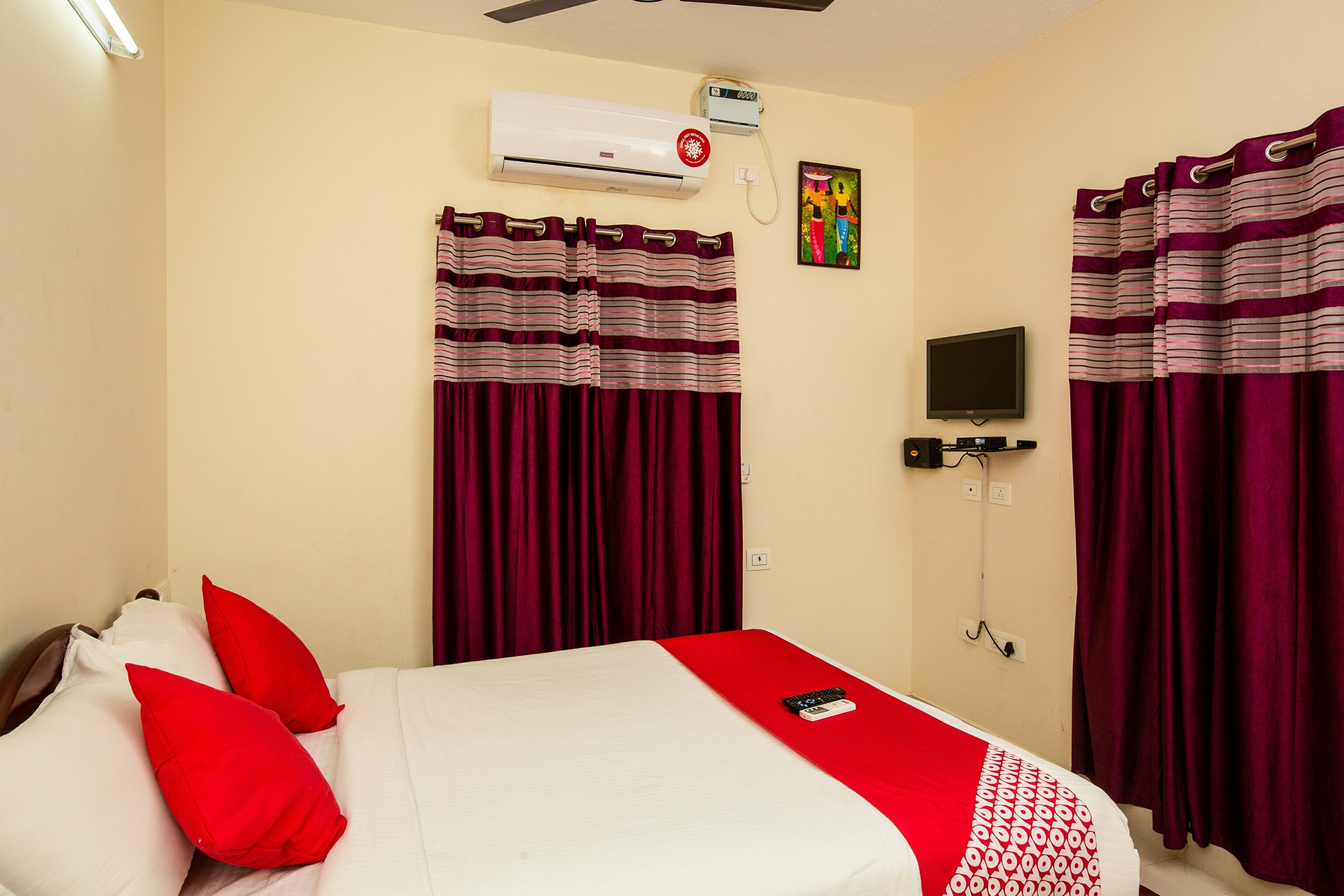 Hotel O Sholinganallur - Tap to explore photos