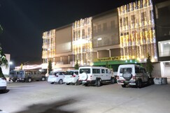 Hotel Priya Palace Modasa, Modasa