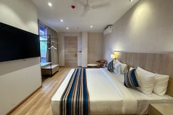 Bluestone Prime by The Cosy Hotels, Delhi