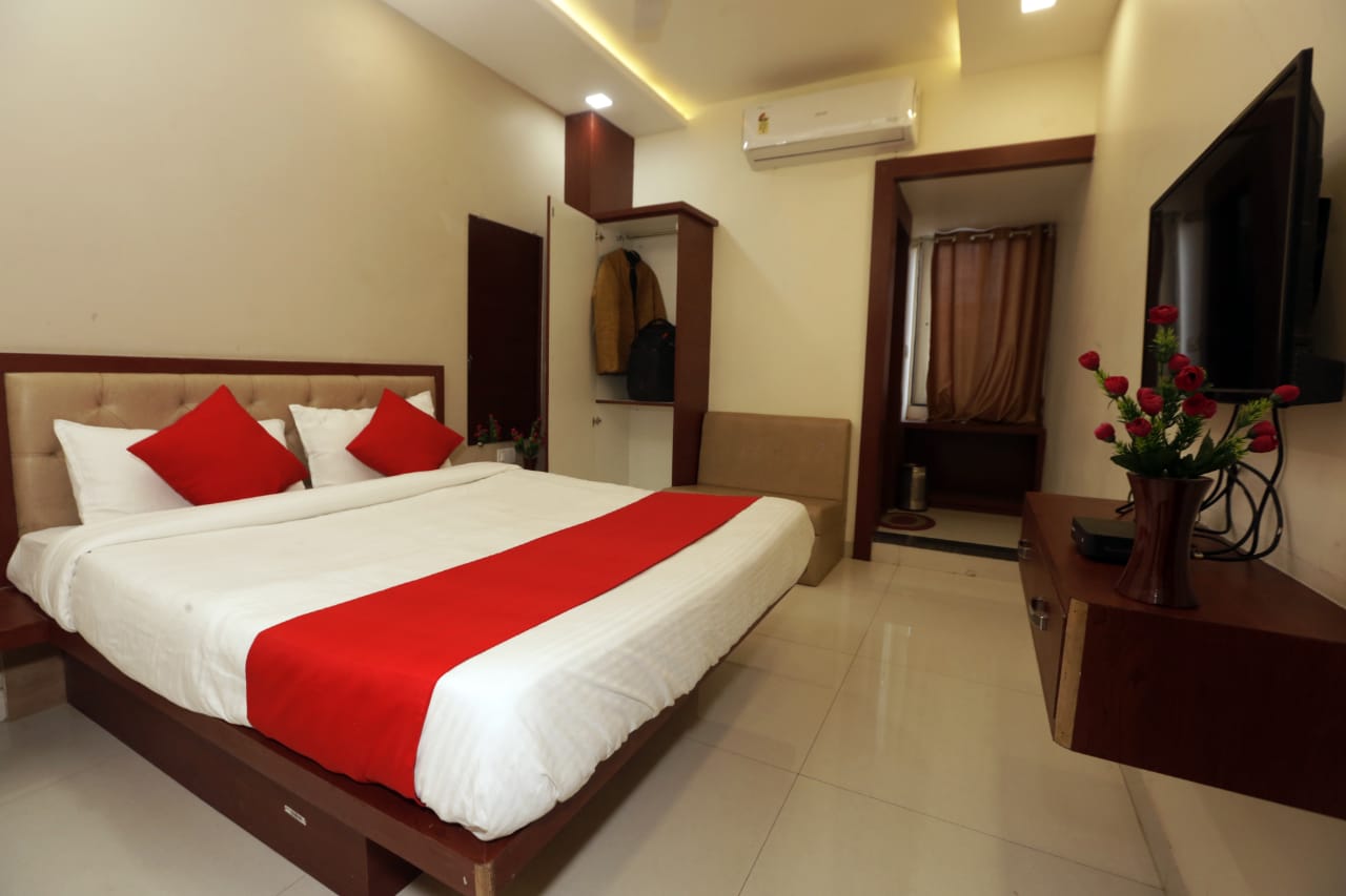 HOTEL SHREE BALAJI - Tap to explore photos