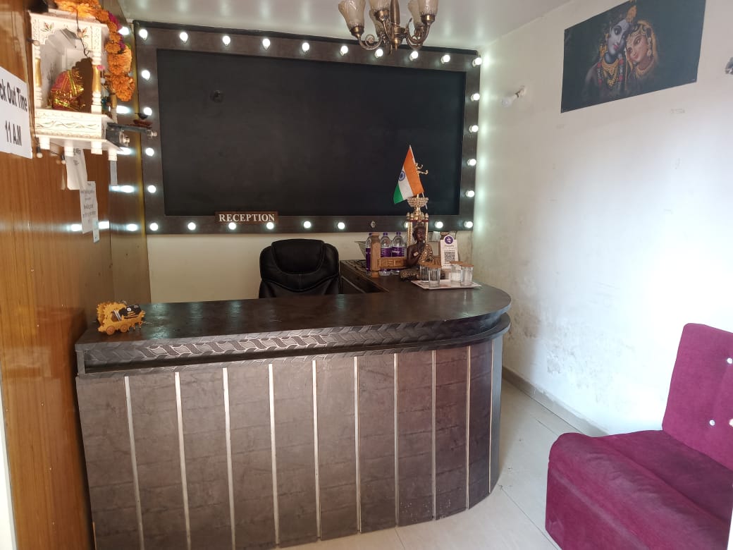 Hotel pranay - Tap to explore photos