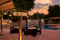The Hills stay, Manesar