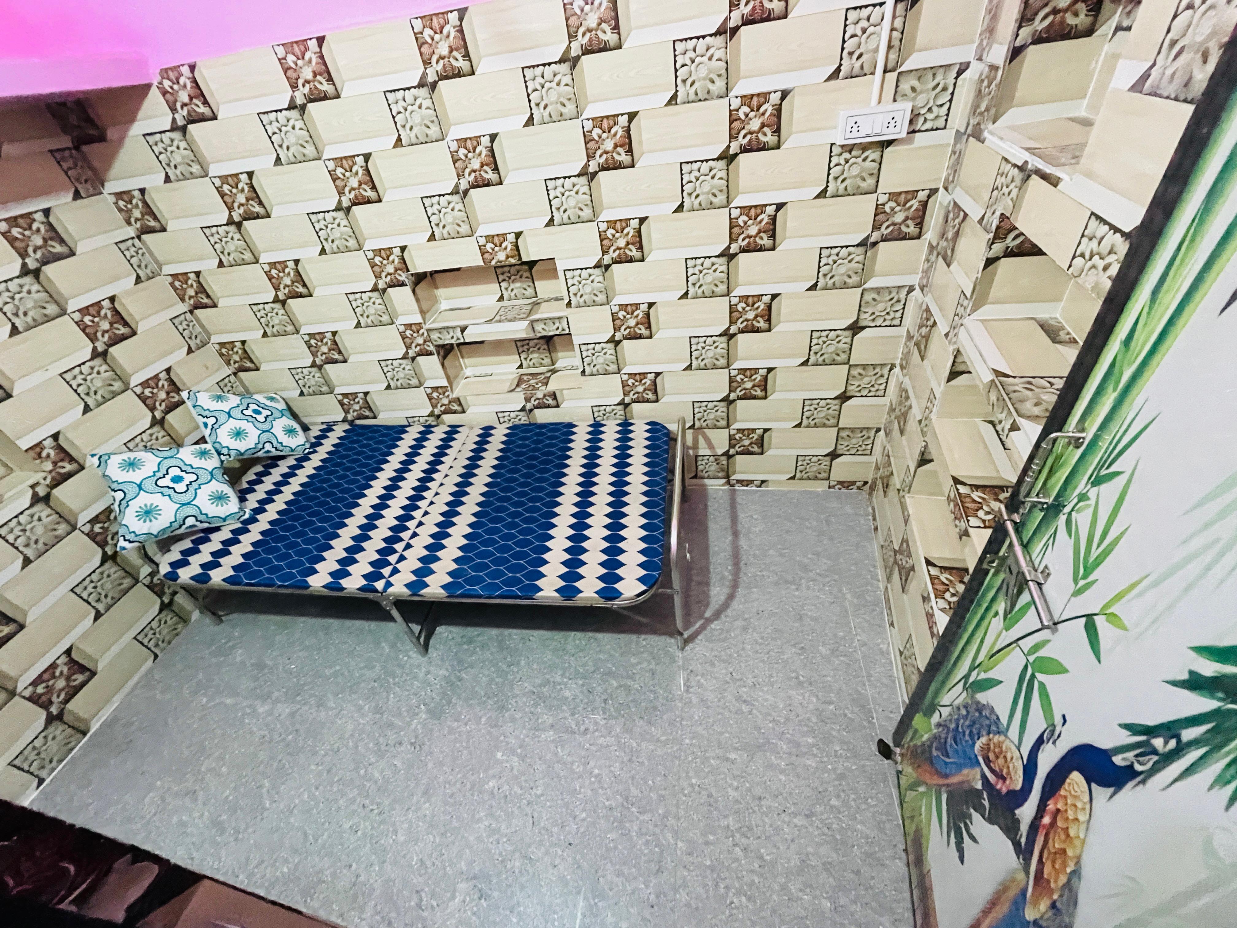 Internet Villa 1BHK Entire Apartment 5 Mins Walk To Shree Jagannath Temple - Tap to explore photos