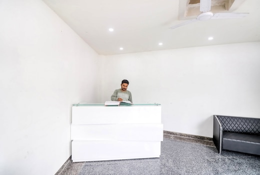 Collection O Mahavir Enclave Near Dashrath Puri Metro Station