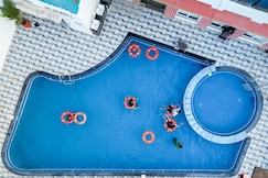 ARANYA VILLA RESORT, Sutrapada