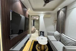 Artisan Abode | Luxury Studio Saket, Delhi