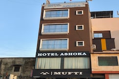 Hotel ASHOKA, Sikar