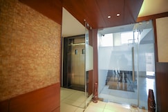 Hotel KD Grand, Bharuch