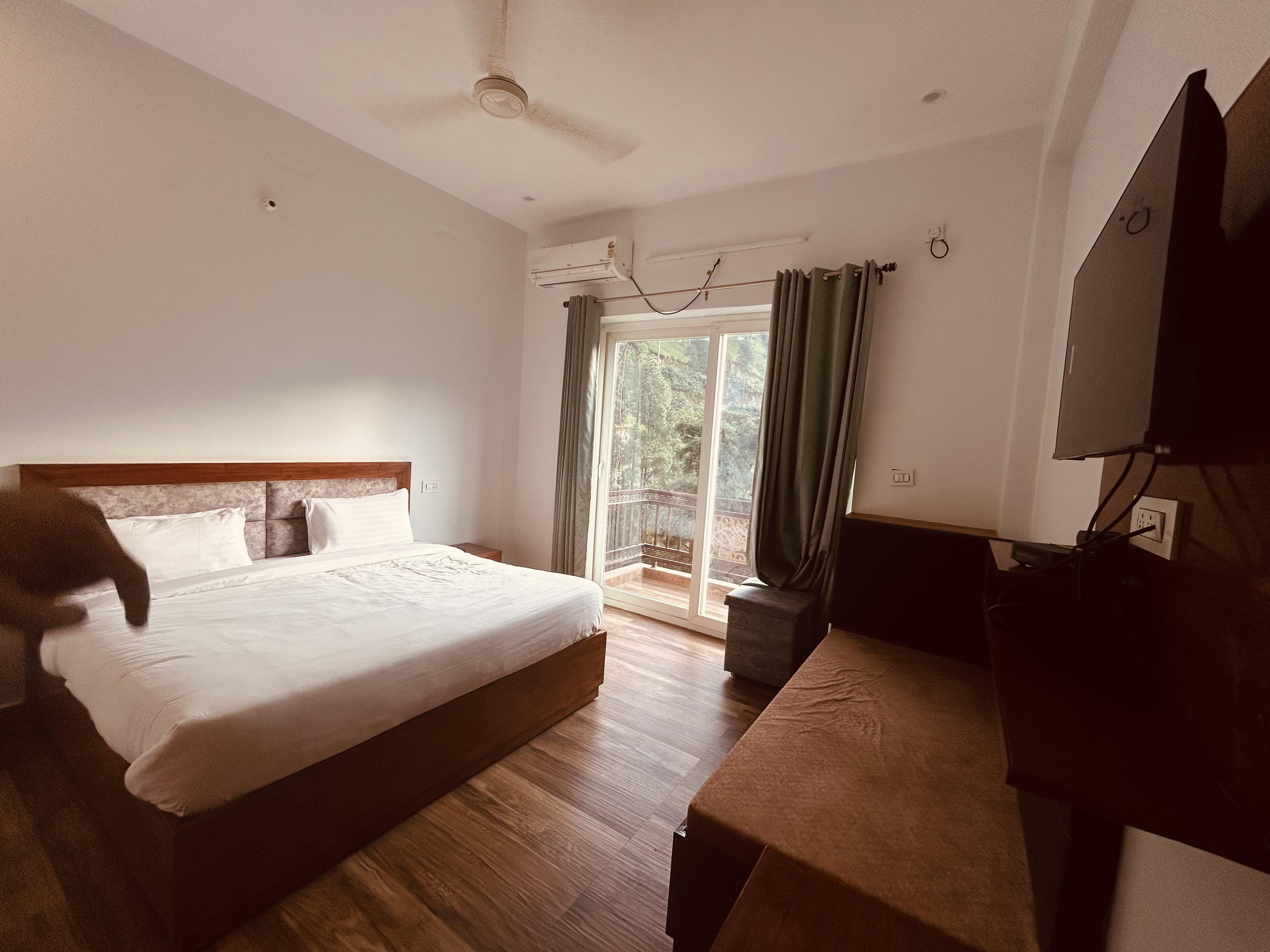 HOTEL ANANTAM RESIDENCY - Tap to explore photos