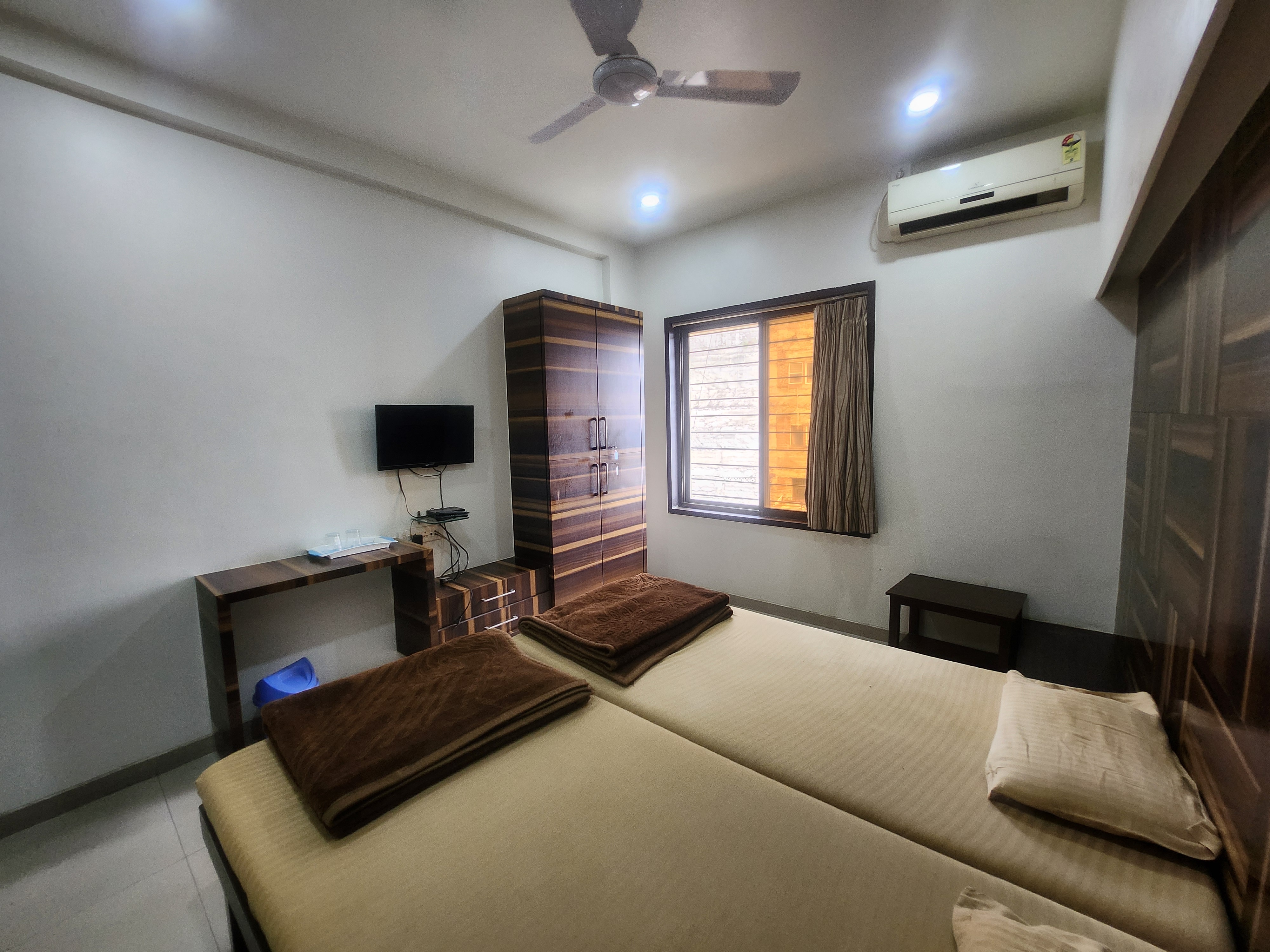 Atithi Guest House 3