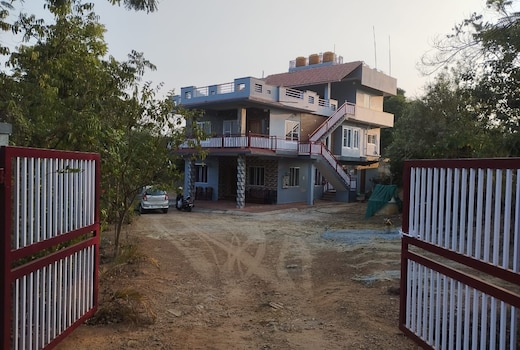 Vamika Hill Crest 