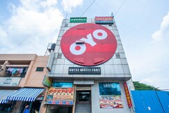 Hotel O White Fort Near Lalbagh Botanical Garden, Bangalore