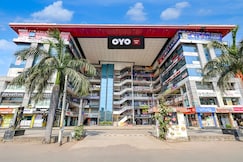 SPOT ON SBL HOTEL ROOMS, Surat