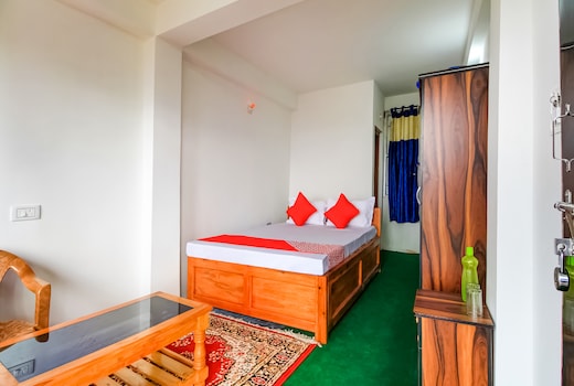 Hotel O Uzen Homestay