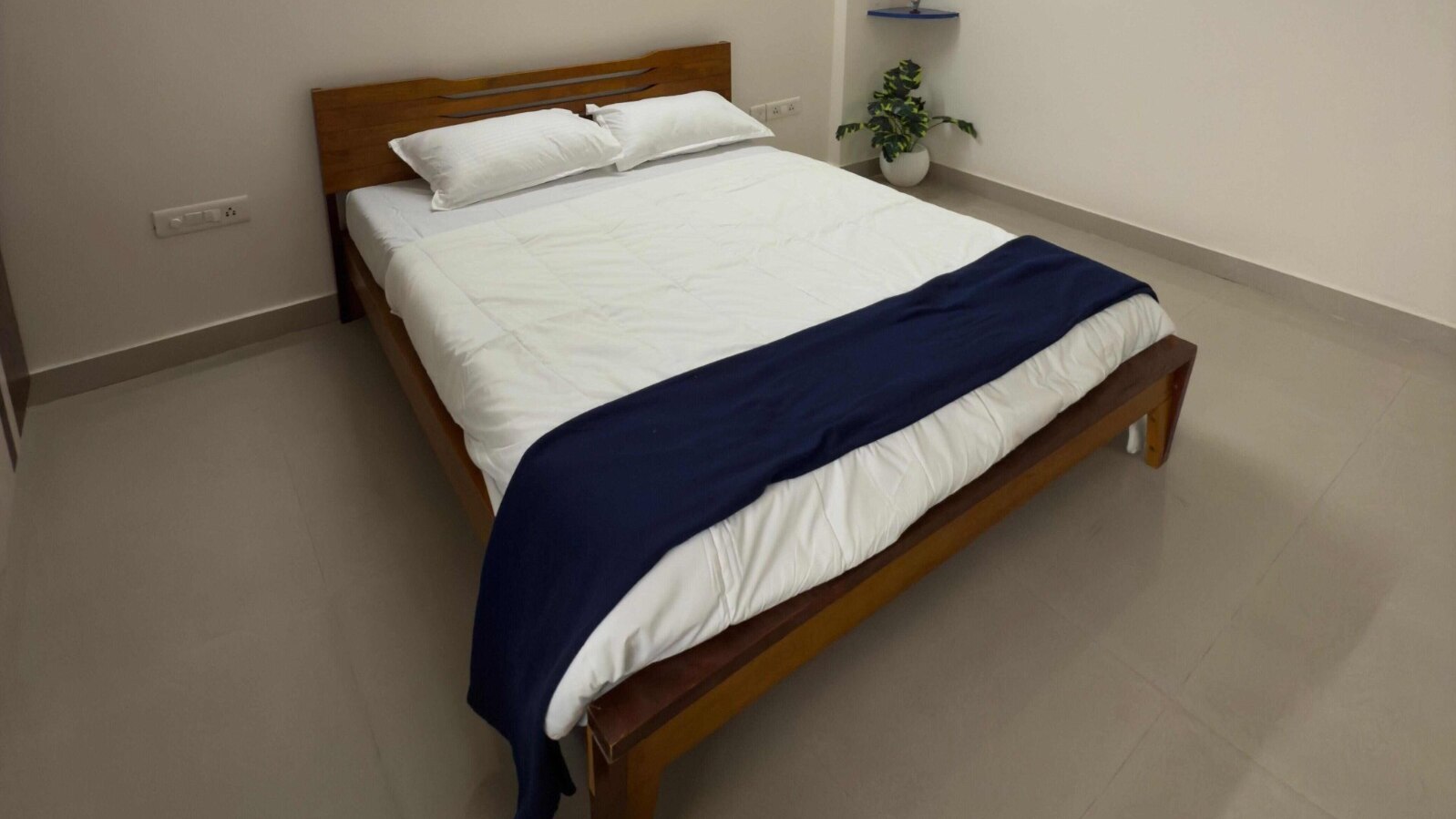 2 BHK Appartment in Gachibowli - Tap to explore photos