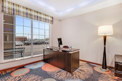 SureStay Plus Hotel by Best Western Owasso Tulsa North, Okmulgee