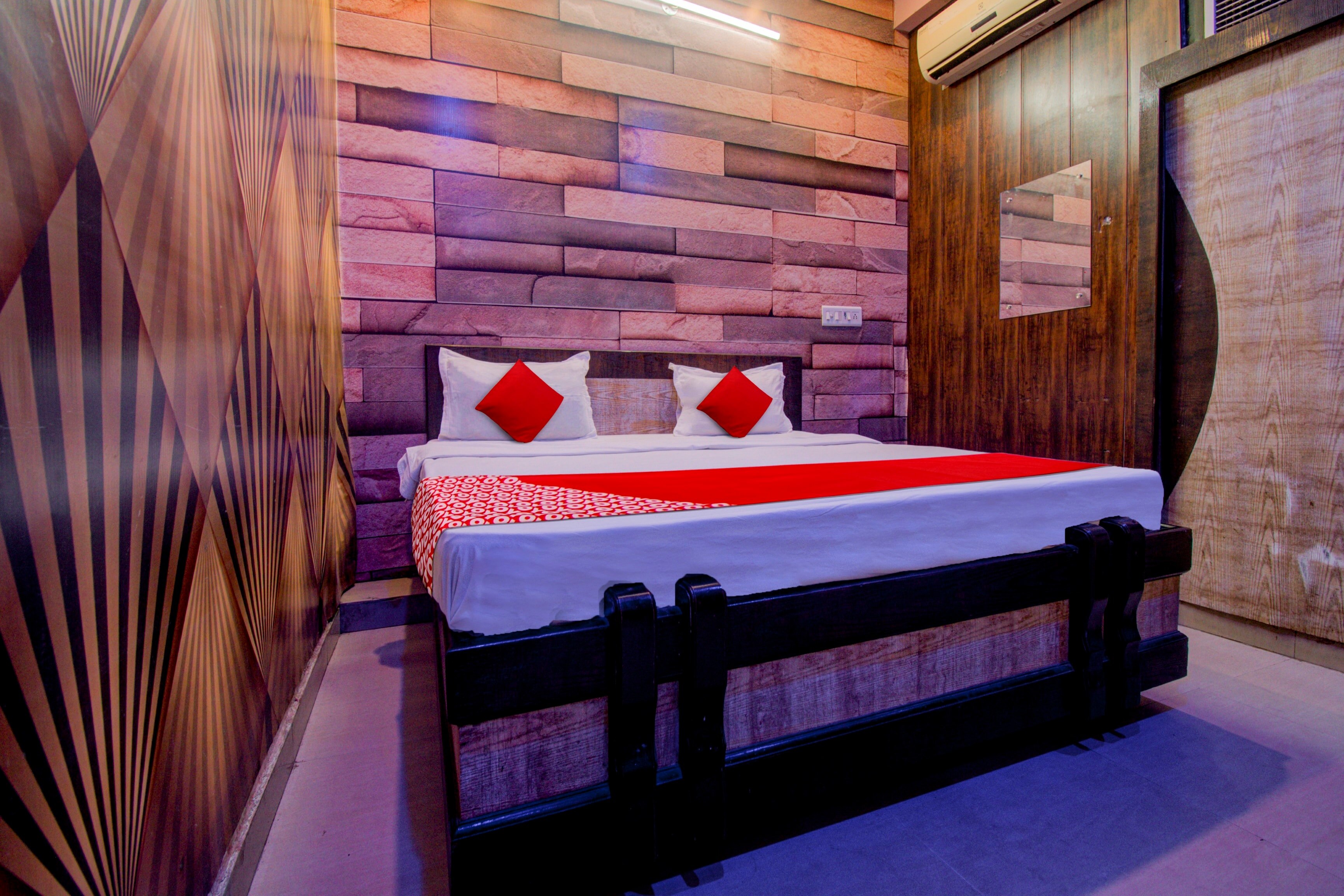 Hotel O Jagat Residency - Tap to explore photos