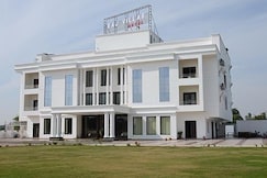 Hotel Rajvillas , Guna