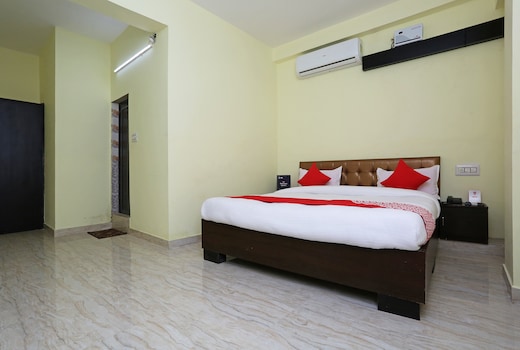 Hotel O Pradhan Residency