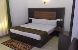 DELUXE AC