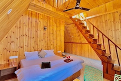 Clifton Chapter Cottage Tirthan, Banjar