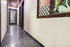 Hotel O Cra, Hisar