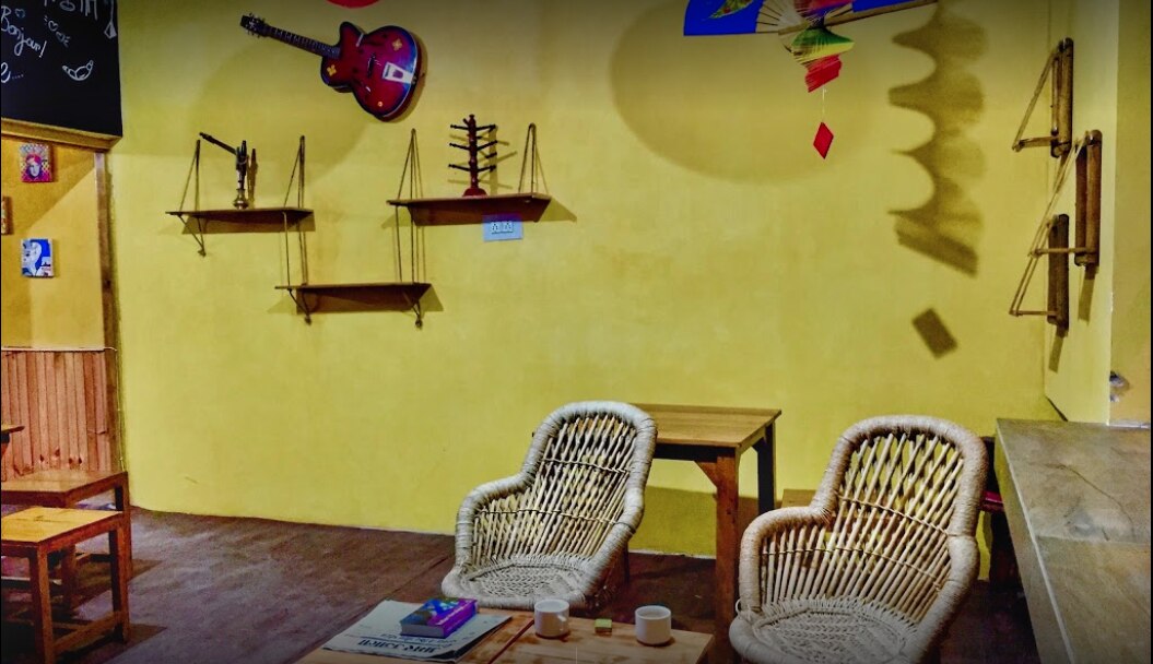 Latoda Hut And Pine Wood Cottage Best Rates On Jibhi Hotel Deals Reviews Photos