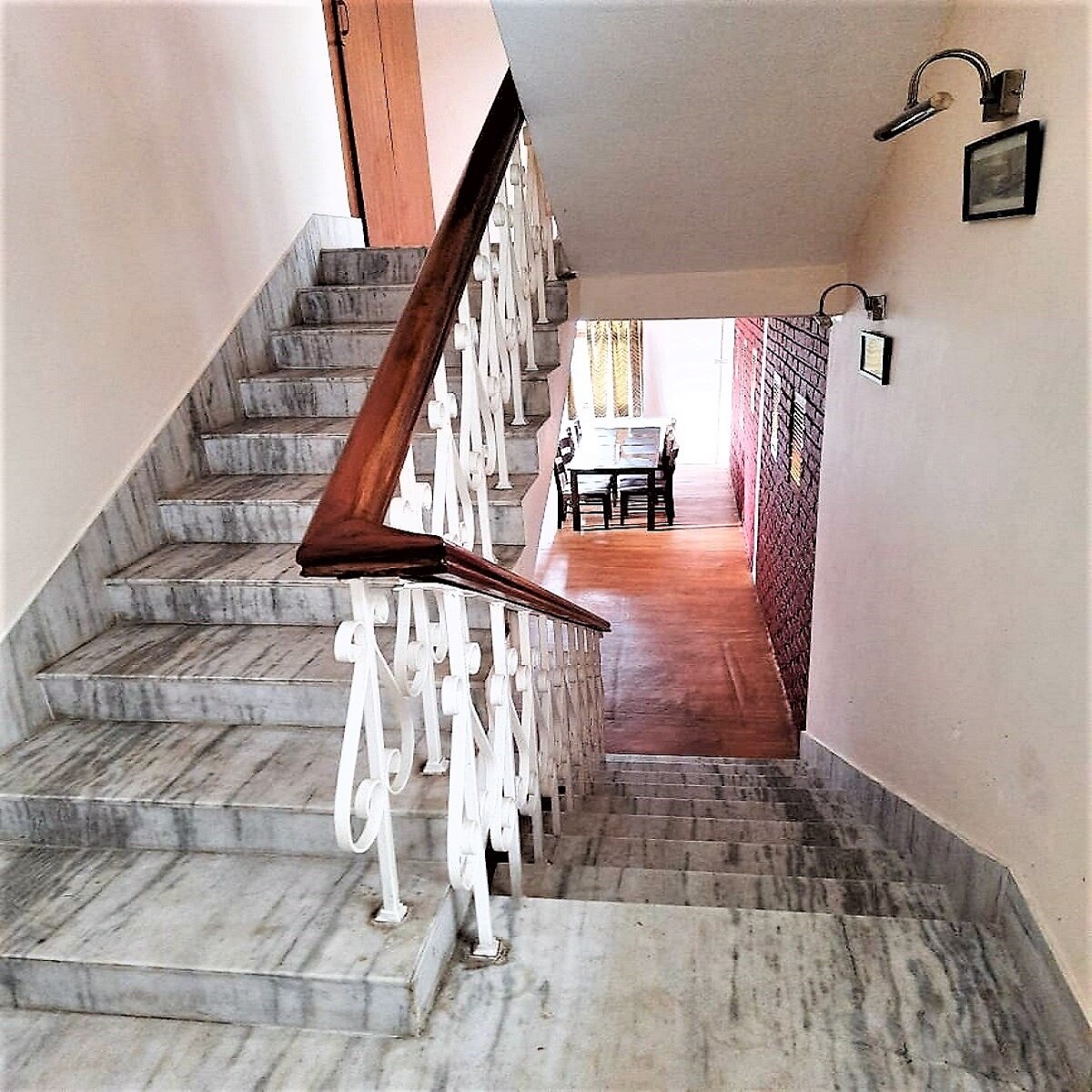 Khangsar Villa - A Place To Feel Relaxed - Tap to explore photos