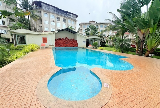 2BHK River View & pool Apartment