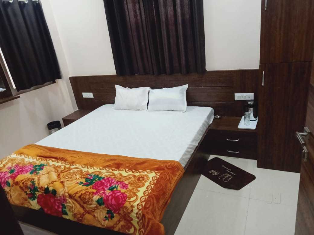 Hotel Nirala residency - Tap to explore photos