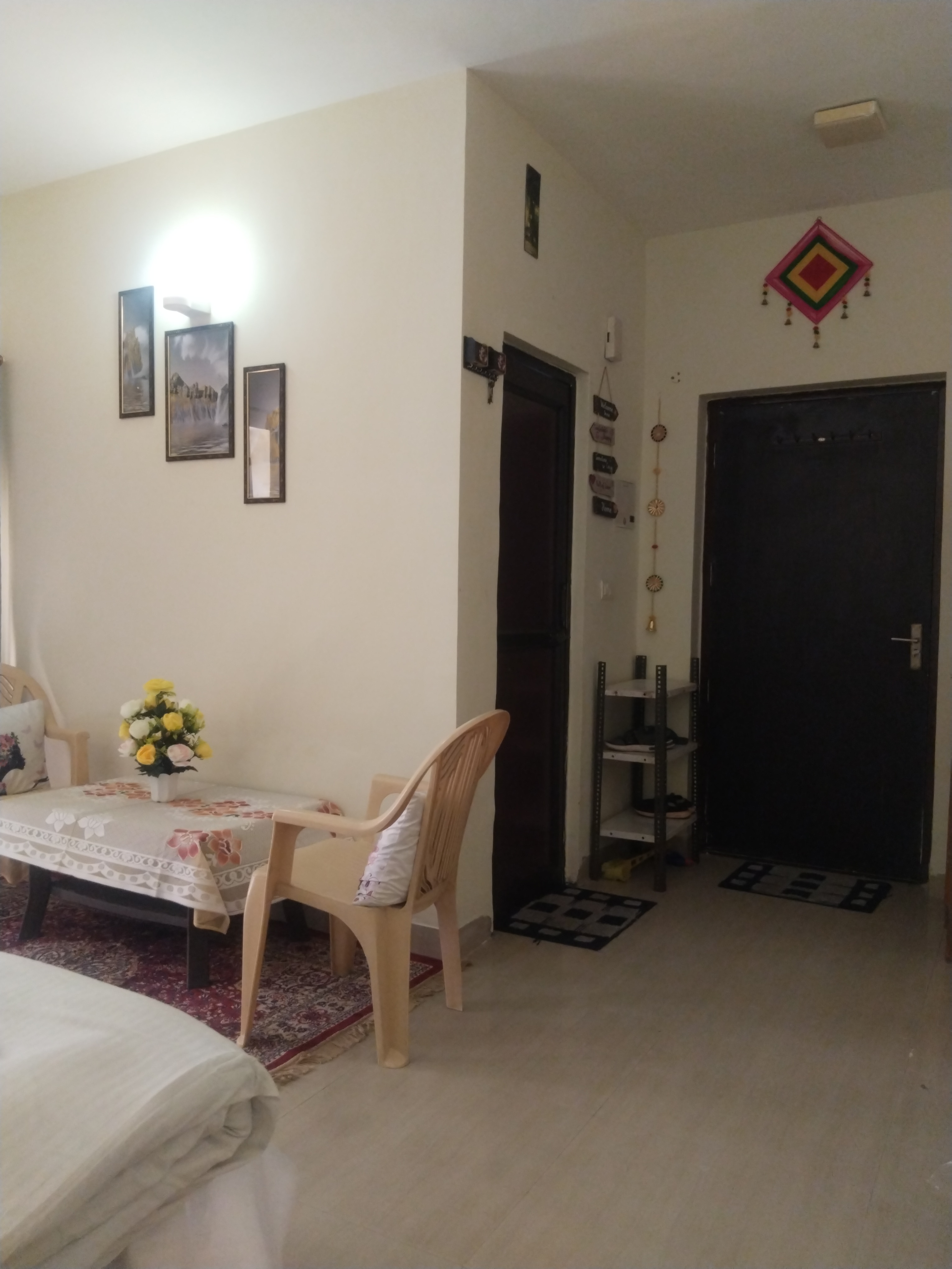 Braj home stay studio Ac with kitchen - Tap to explore photos