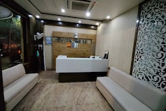Seven Seas Guest House, Delhi