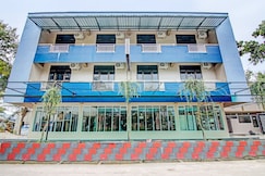 Hotel O Penginapan Thoybah Syariah Near Pondok Pesantren UMAR BIN KHATAB km 9 garuda sakti, Kampar