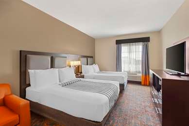 Best Western Plus Executive Inn - Tap to explore photos