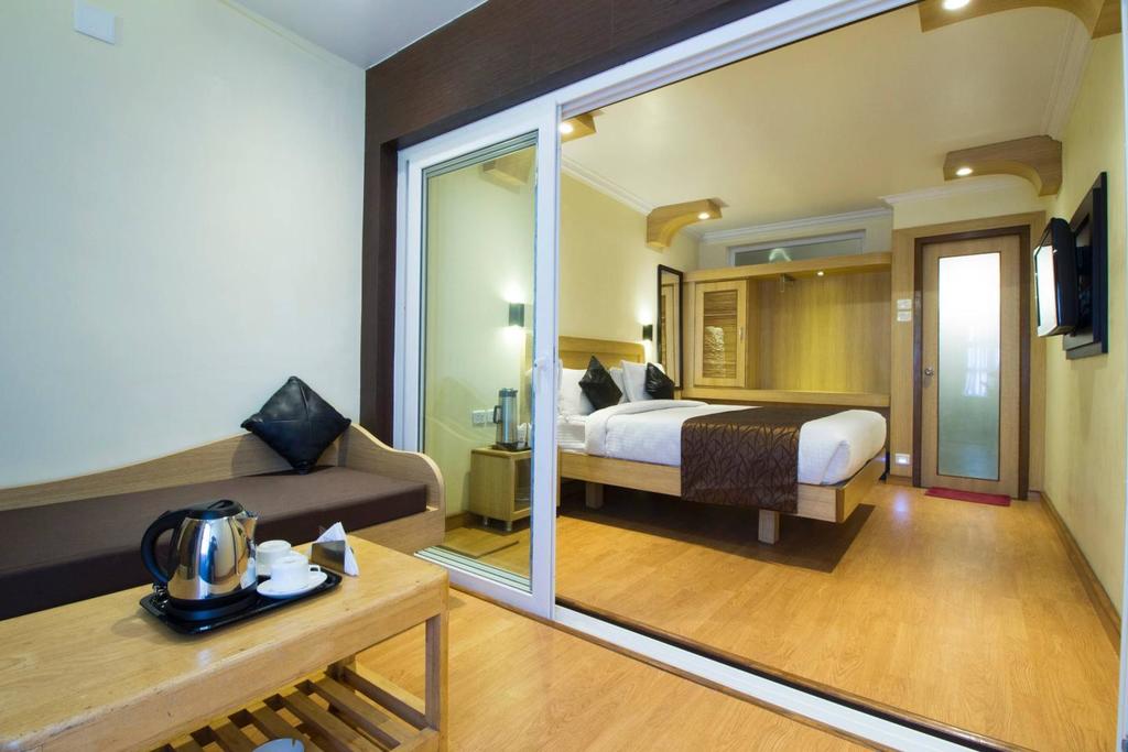 DARSHAN HOTEL OOTY - Tap to explore photos