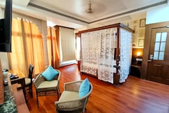 Hotel Sun Grand (100 meters away from Taj Mahal), Agra