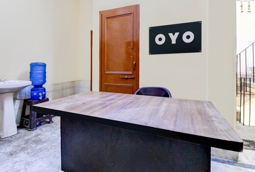 Hotel O by OYO V.K Homestay