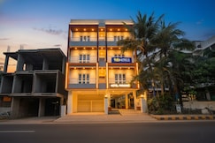 FabHotel Aura Suites, Pune