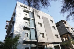 Skylark Business Hotel, Kolhapur
